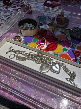 New in Box Y2K Matching Silver Heart Lock Charm 2 Bracelets Best Friend Besties